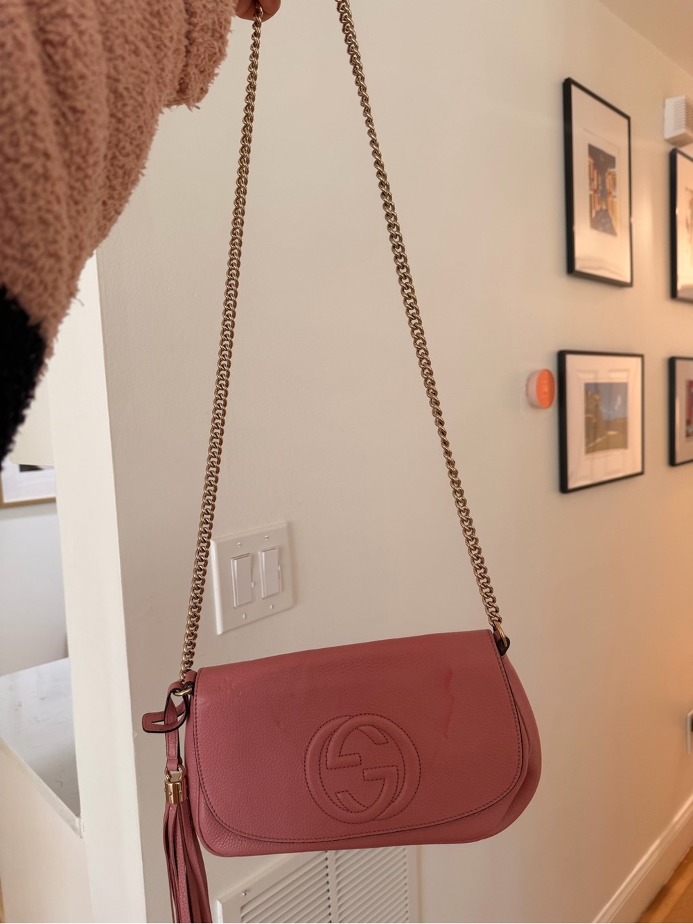 Gucci Pink Soho Crossbody with Tassel - Picture 7 of 15